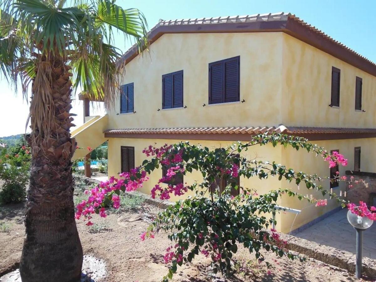 Appartamento In Splendido E Riservato Villaggio, Marina Di Tertenìa المظهر الخارجي الصورة